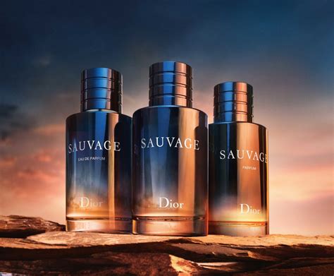 Sauvage Parfum: Refillable Citrus and Woody Fragrance
